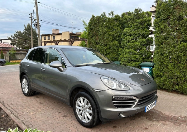 Porsche Cayenne cena 54999 przebieg: 230000, rok produkcji 2011 z Łódź małe 137